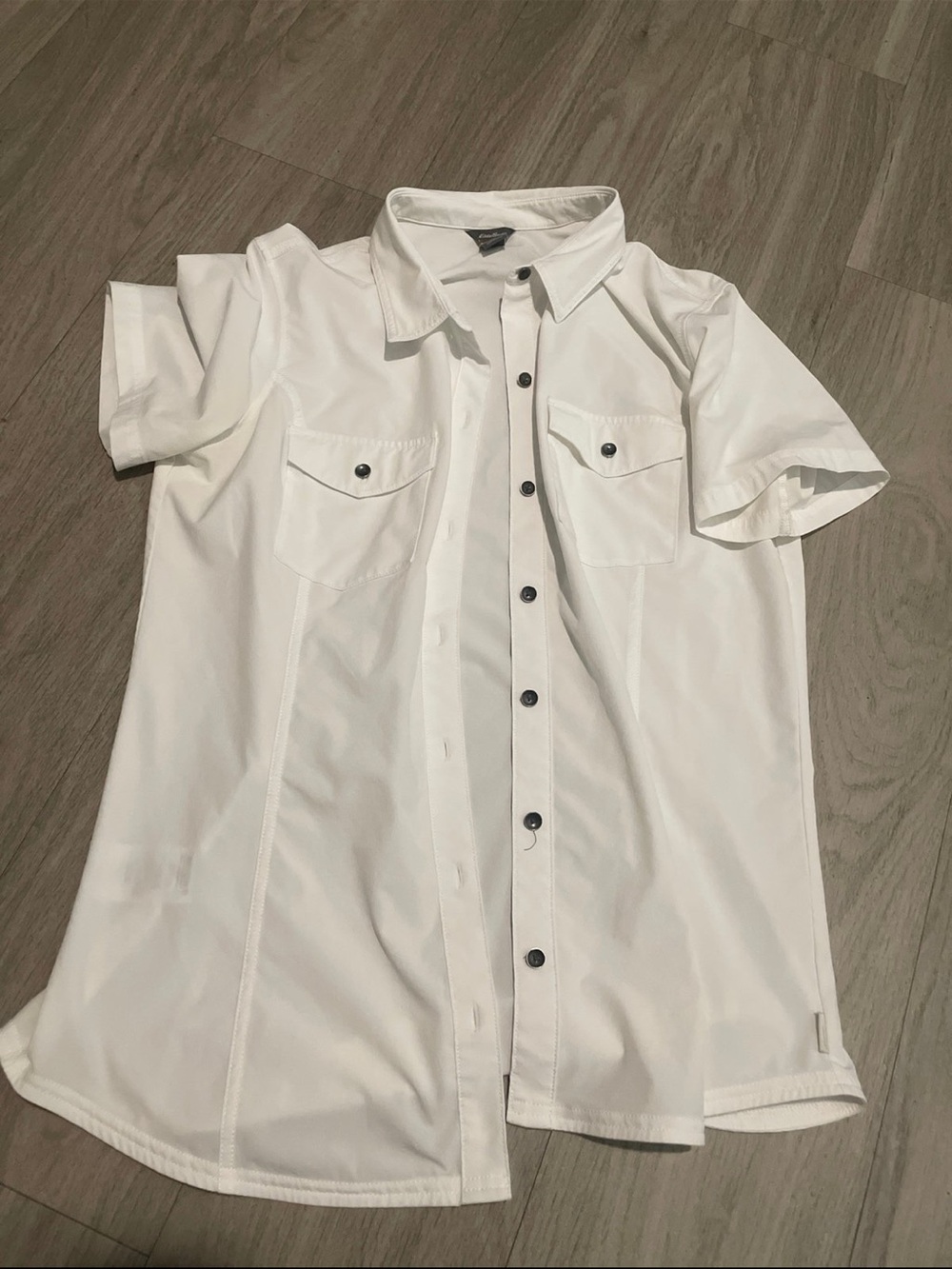 Eddie Bauer White Short Sleeve Button-Down Shirt
